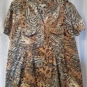 Ladies 14/16 animal print top